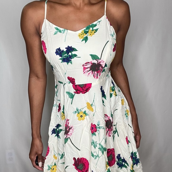 Floral Dress - Picture 4 of 4